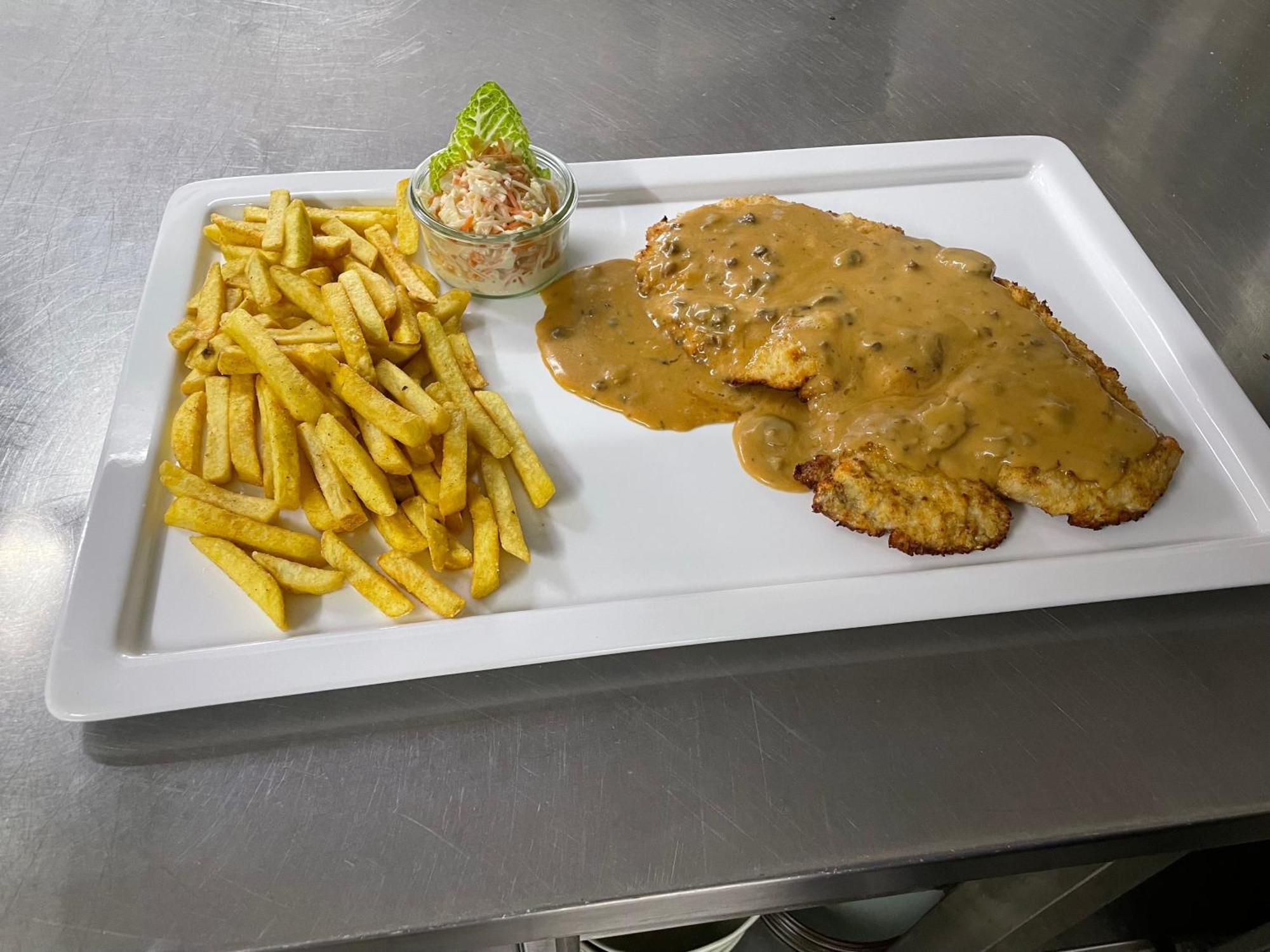 Altes Rathaus Hotel-Restaurant-Cafe Wolfhagen المظهر الخارجي الصورة